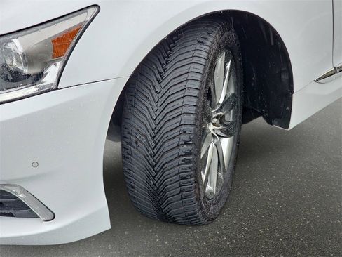 Used 2014 Lexus LS 460 w/ Comfort Package image 37