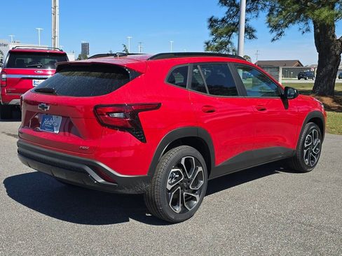 New 2026 Chevrolet Trax RS FWD image 5