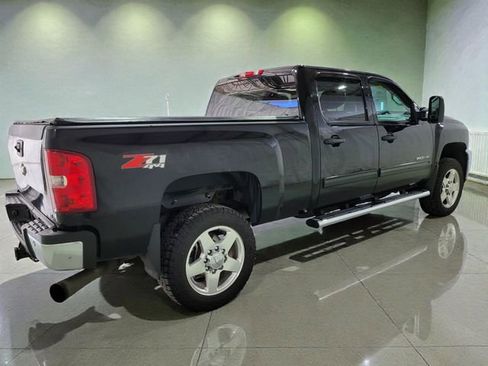 Used 2014 Chevrolet Silverado 2500 LT w/ Interior Plus Package image 22