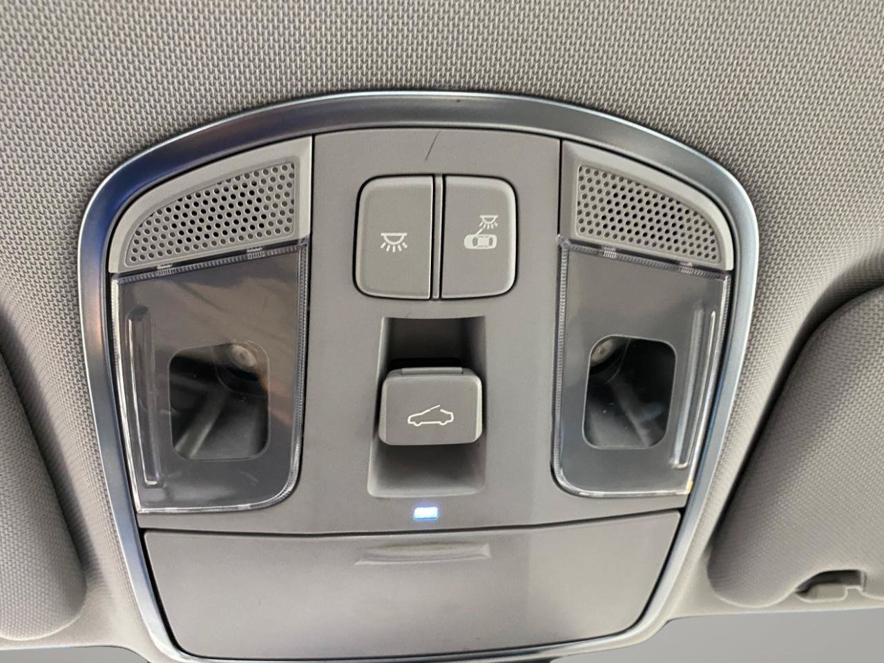 Used 2017 Hyundai Sonata Limited w/ Ultimate Package 04 FWD image 13