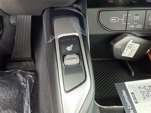 New 2026 Kia Sorento S w/ S Panoramic Sunroof Package image 26