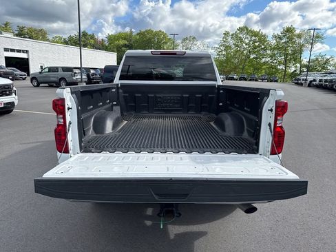 Used 2025 Chevrolet Silverado 2500 LT w/ Convenience Package AWD/4WD image 6