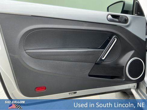 Used 2012 Volkswagen Beetle 2.5 image 14