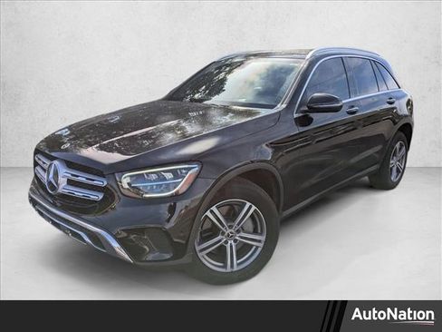 Used 2021 Mercedes-Benz GLC 300 image 1