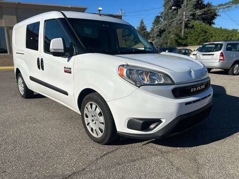 Used 2019 RAM ProMaster City Tradesman SLT FWD image 3