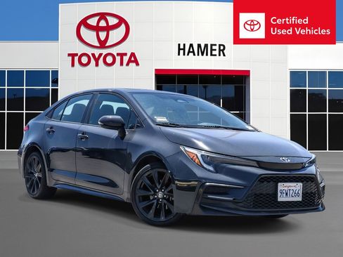 Used 2023 Toyota Corolla SE w/ SE Premium Package FWD image 1