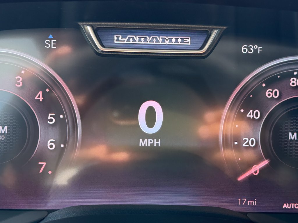 New 2027 RAM 1500 Laramie AWD/4WD image 16