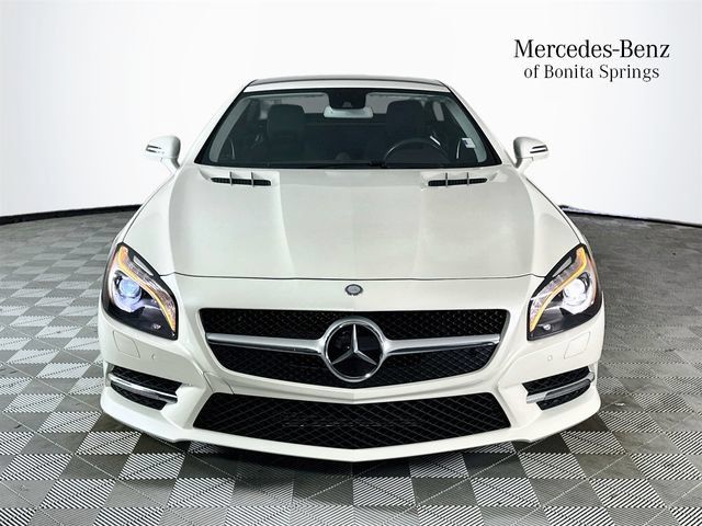 Used 2013 Mercedes-Benz SL 550 image 2