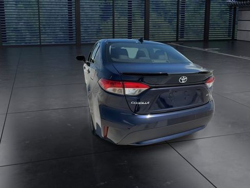 Used 2022 Toyota Corolla LE FWD image 7