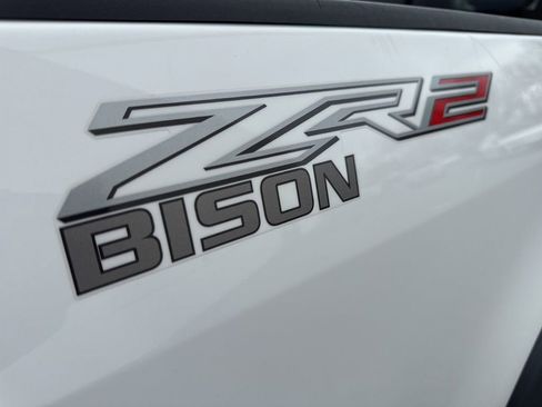 Used 2020 Chevrolet Colorado ZR2 w/ Colorado ZR2 Bison Edition image 10