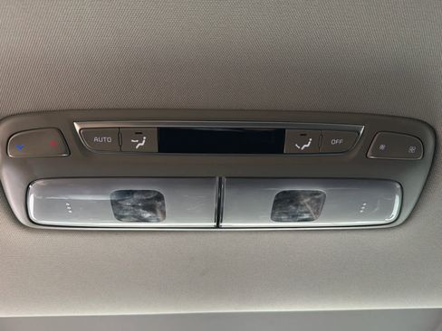 Used 2023 Kia Telluride S w/ S Sunroof Package FWD image 23