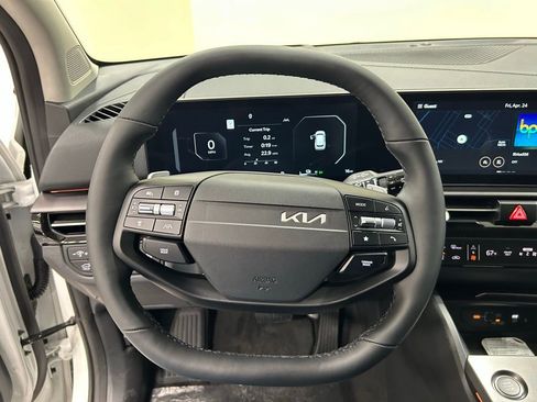 New 2026 Kia Sportage SX Prestige AWD/4WD image 16