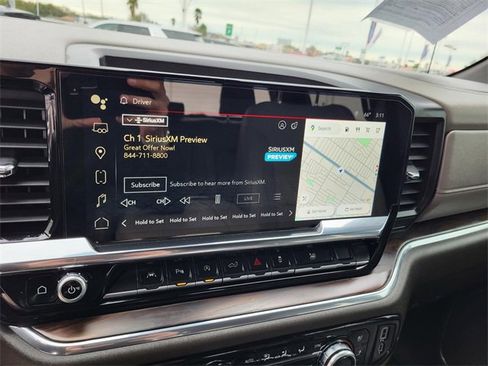 Used 2025 GMC Sierra 1500 SLT w/ SLT Convenience Package image 7