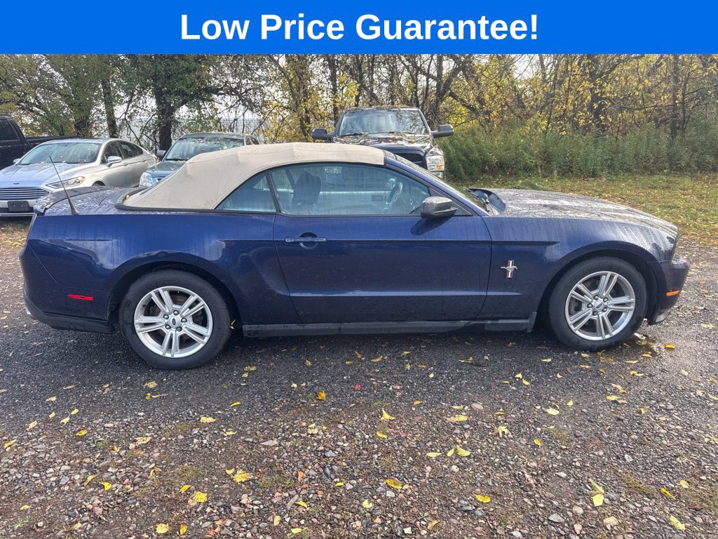 Used 2011 Ford Mustang Convertible w/ 101A Rapid Spec Order Code RWD image 8