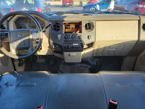Used 2009 Ford F450 XL RWD image 10