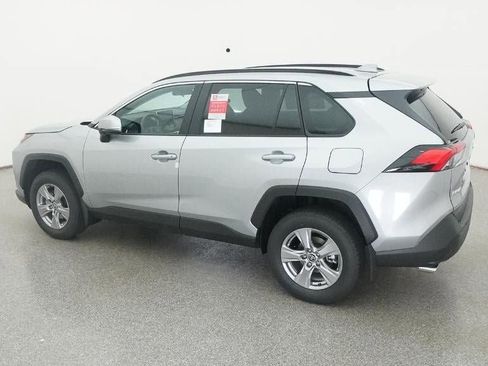 New 2025 Toyota RAV4 XLE image 4