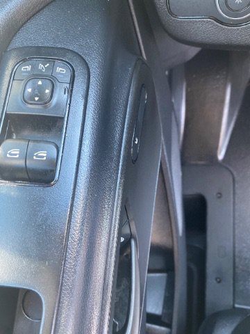 Used 2025 Mercedes-Benz Sprinter 2500 image 16