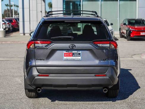 New 2025 Toyota RAV4 LE image 7