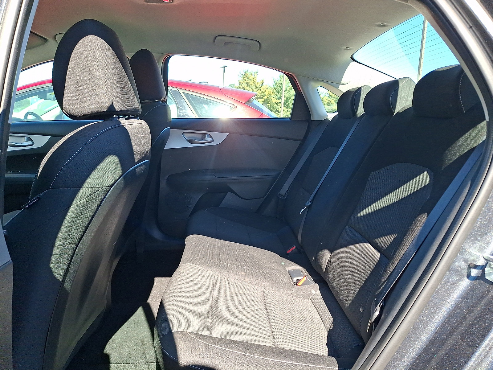 Used 2023 Kia Forte LXS FWD image 10