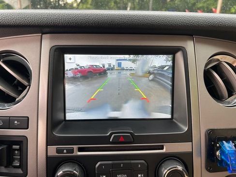 Used 2017 Ford Expedition Limited w/ Equipment Group 301A AWD/4WD image 25