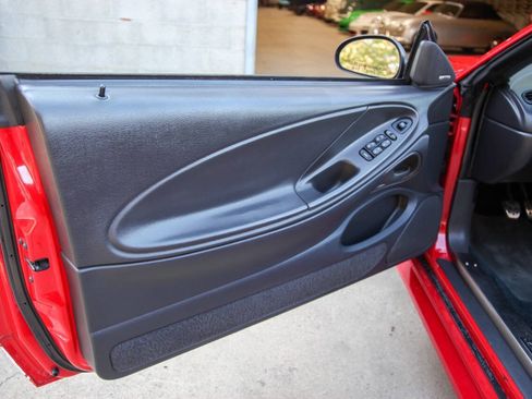 Used 1999 Ford Mustang Cobra RWD image 38