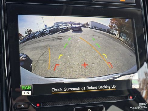 Used 2022 Subaru Ascent Limited w/ Technology Package image 13