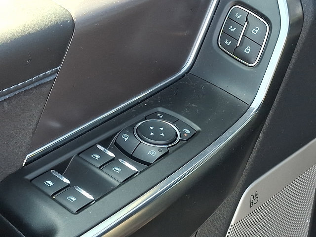 Certified 2025 Ford F150 Platinum AWD/4WD image 23