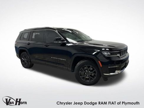 Used 2022 Jeep Grand Cherokee L Limited image 1