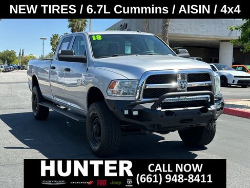 Used 2018 RAM 3500 Tradesman w/ Chrome Appearance Group image 39
