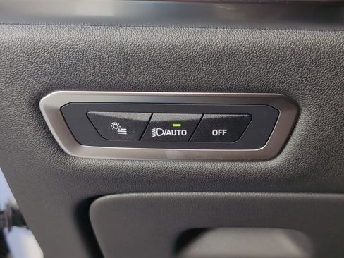 New 2026 BMW X7 M60i image 15