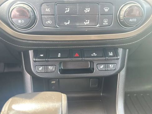 Used 2018 GMC Canyon Denali AWD/4WD image 18
