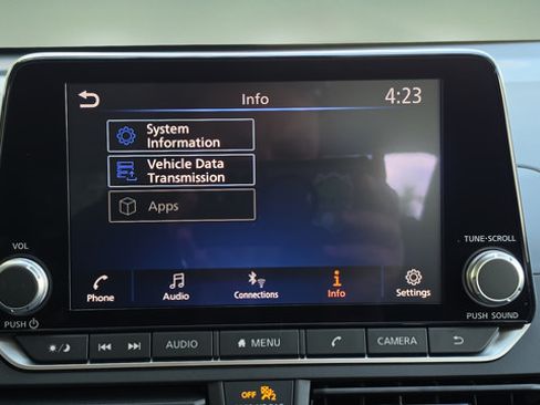 Certified 2025 Nissan Altima 2.5 S FWD image 24