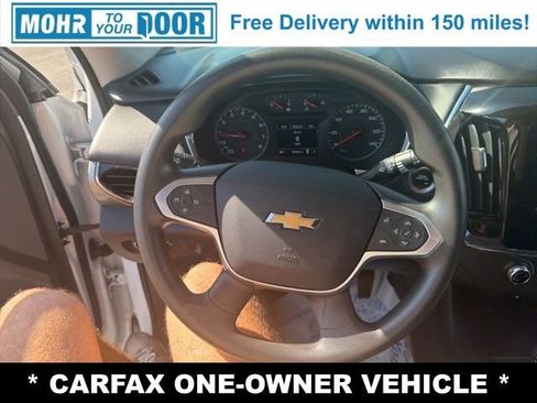Used 2021 Chevrolet Traverse LS FWD image 18