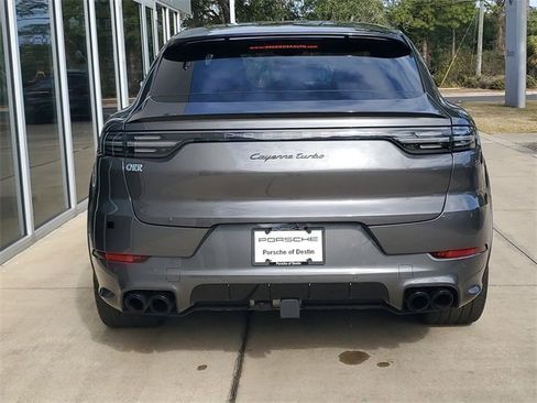 Certified 2023 Porsche Cayenne Turbo image 10