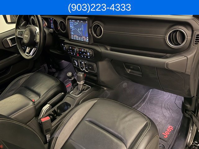 Used 2018 Jeep Wrangler Unlimited Sahara AWD/4WD image 22