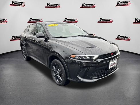 Used 2023 Dodge Hornet GT Plus w/ Tech Pack Plus w/o Parking image 3