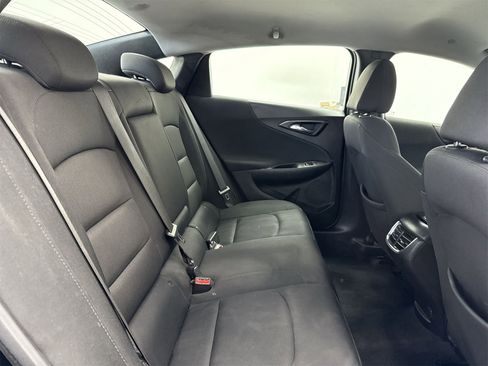 Used 2020 Chevrolet Malibu LT image 35