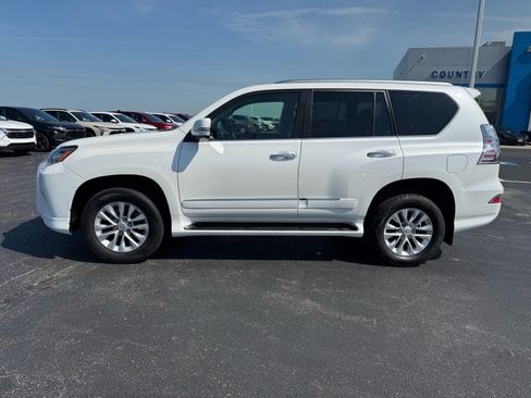 Used 2018 Lexus GX 460 Premium AWD/4WD image 2