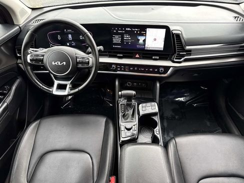 Used 2024 Kia Sportage EX image 20