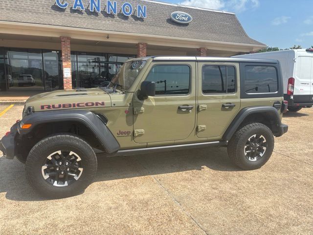 Used 2025 Jeep Wrangler Unlimited Rubicon AWD/4WD image 1