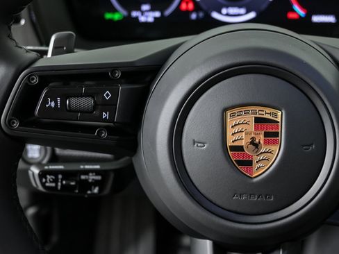 New 2025 Porsche Panamera image 11