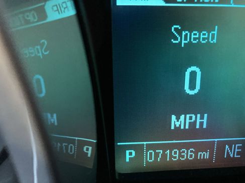 Used 2013 Chevrolet Equinox LT w/ Driver Convenience Package AWD/4WD image 12