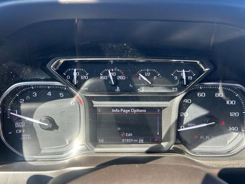 Used 2021 GMC Sierra 1500 SLT w/ SLT Premium Plus Package AWD/4WD image 19