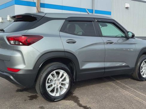 Certified 2025 Chevrolet TrailBlazer LS w/ LS Convenience Package image 2