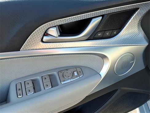 Used 2023 Genesis G70 2.0T w/ Sport Prestige Package image 16