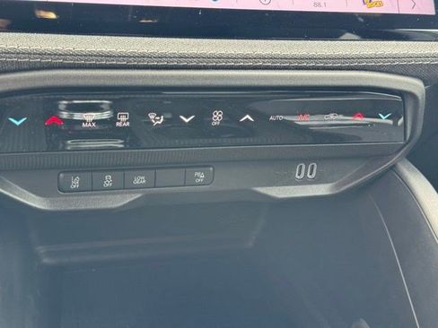 New 2026 Jeep Cherokee Laredo AWD/4WD image 20
