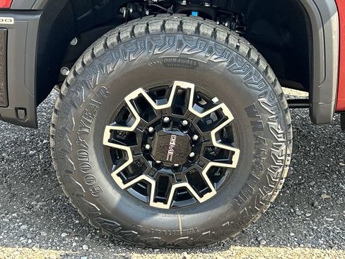 New 2026 GMC Sierra 2500 AT4X AWD/4WD image 33