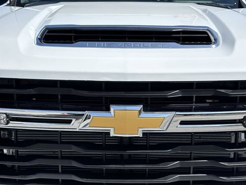 New 2026 Chevrolet Silverado 3500 LT AWD/4WD image 29