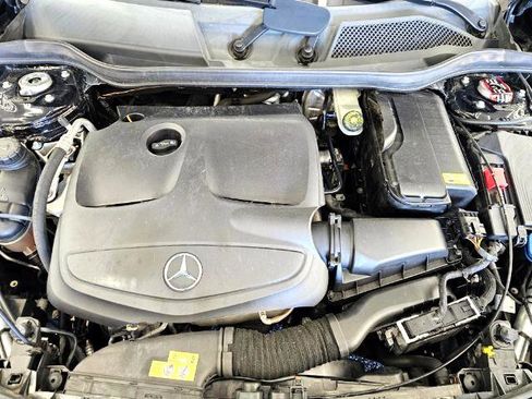 Used 2016 Mercedes-Benz CLA 250 image 38