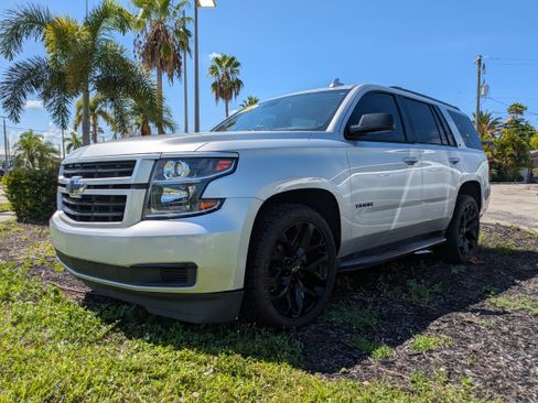 Used 2018 Chevrolet Tahoe LT RWD image 8